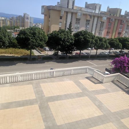 Ac Apartment With 2 Bedrooms And 2 Bathrooms-Free Private Parking Σπλιτ Εξωτερικό φωτογραφία