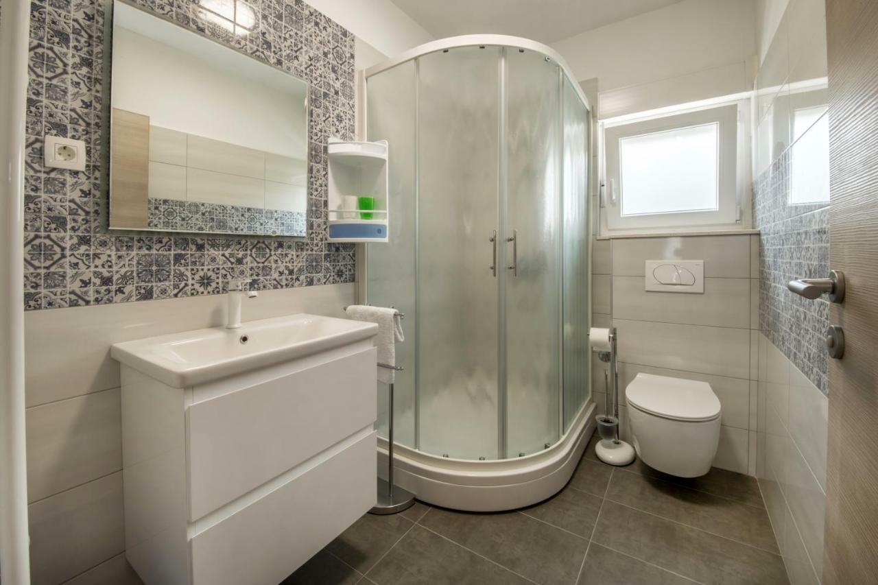 Ac Apartment With 2 Bedrooms And 2 Bathrooms-Free Private Parking Σπλιτ Εξωτερικό φωτογραφία